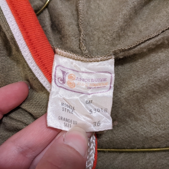 Striped vintage draw string hoodie - Picture 7 of 8